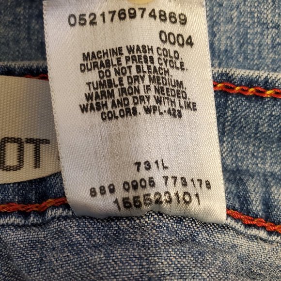 Levi's 550 Relaxed Boot Cut sz 8L Women's Jeans Medium Wash EUC - Picture 8 of 12